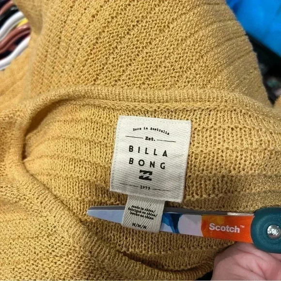 Billabong Long Sleeve  Top - Picture 3 of 4